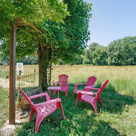 D'hotes Chapetit Bed & Breakfast Saint-Denis-de-Pile