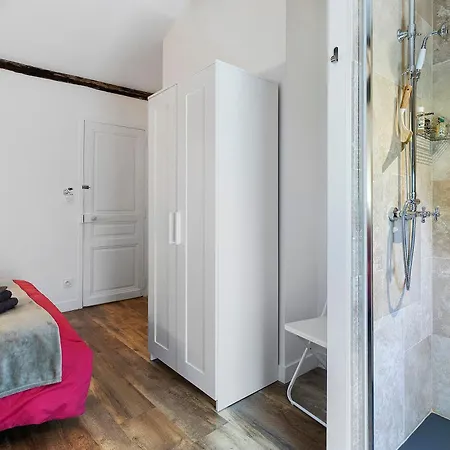 D'hotes Chapetit Bed & Breakfast Saint-Denis-de-Pile